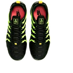 Green/black Vapormax